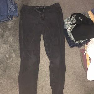 american eagle black skinny jeans
